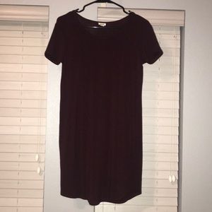 maroon dress